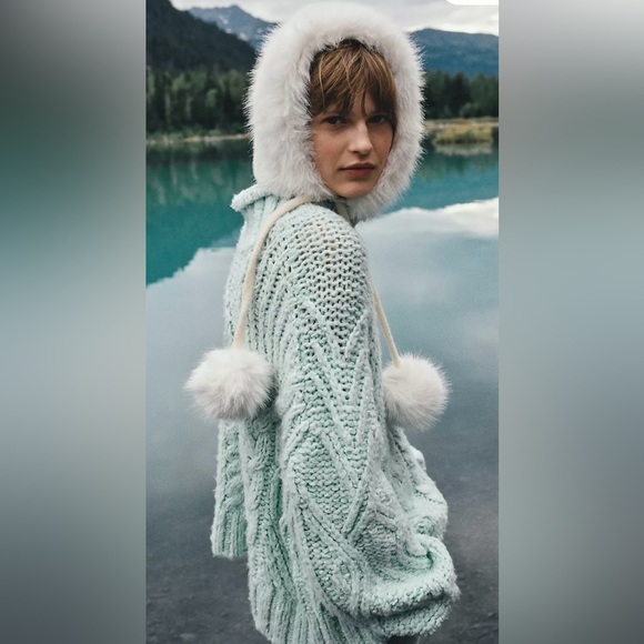 Anthropologie Chunky Knit Fisherman Sweater Light Green NWT - Picture 8 of 11